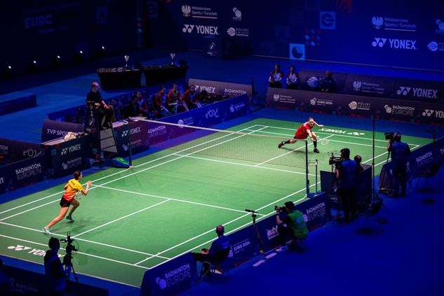 Mecz finałowy w rywalizacji kobiet Dania (Line Højmark Kjaersfeldt) – Hiszpania (Carolina Marin) / fot. Paula Duda