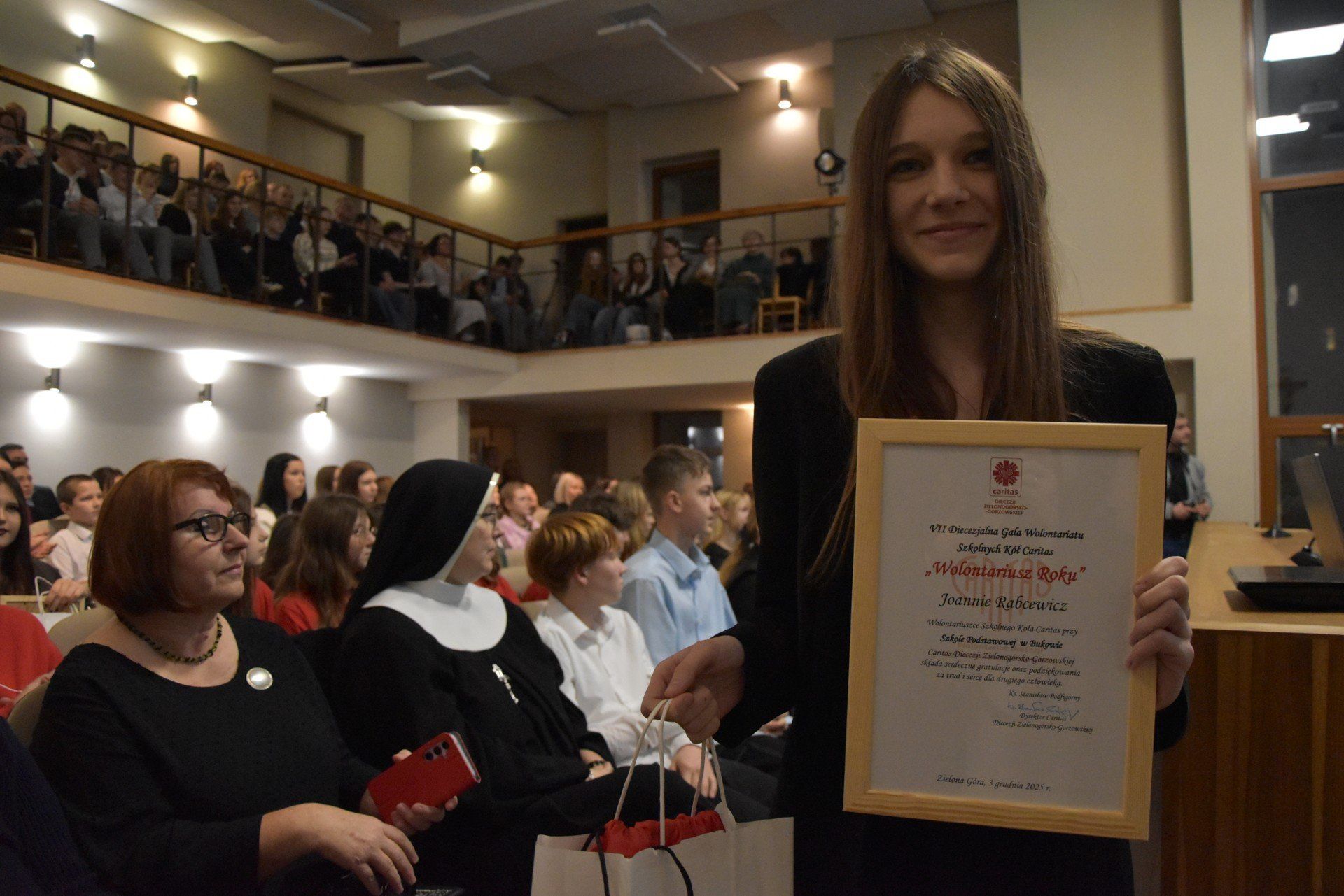 To oni inspirują innych! Poznaj najbardziej zaangażowanych wolontariuszy z diecezji