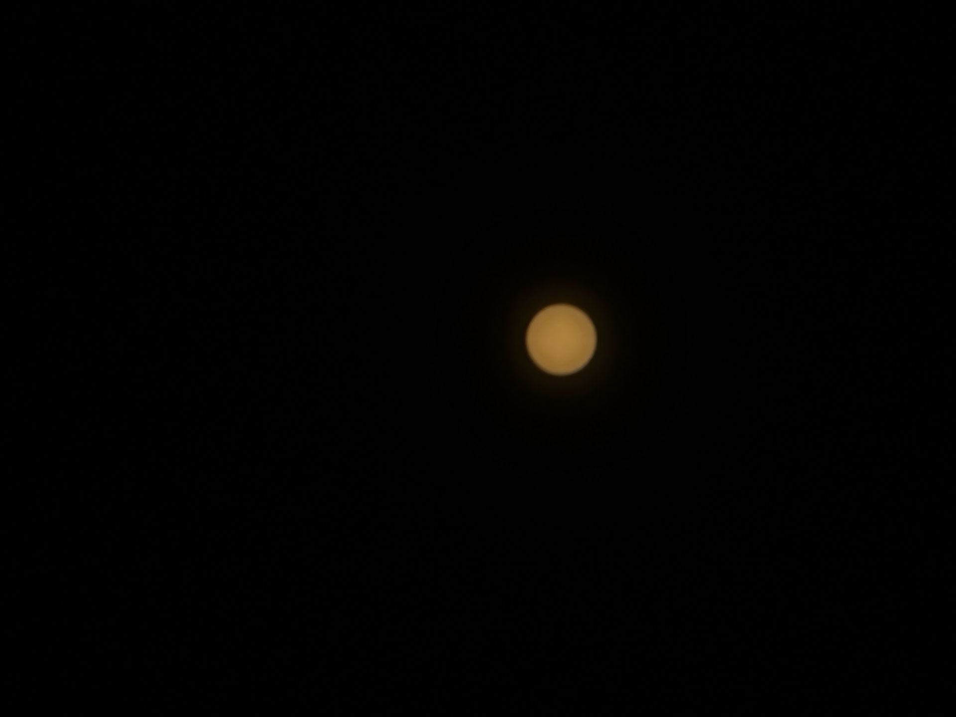 Zdjęcie Słońca, iPhone 17