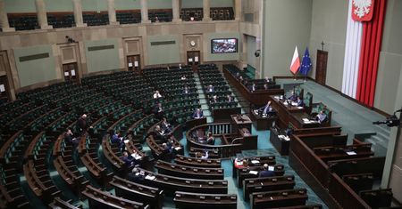 Kto może startować w wyborach do Sejmu i Senatu? Konstytucja mówi jasno