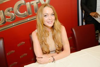 Uśmiechnięta Lindsay Lohan!