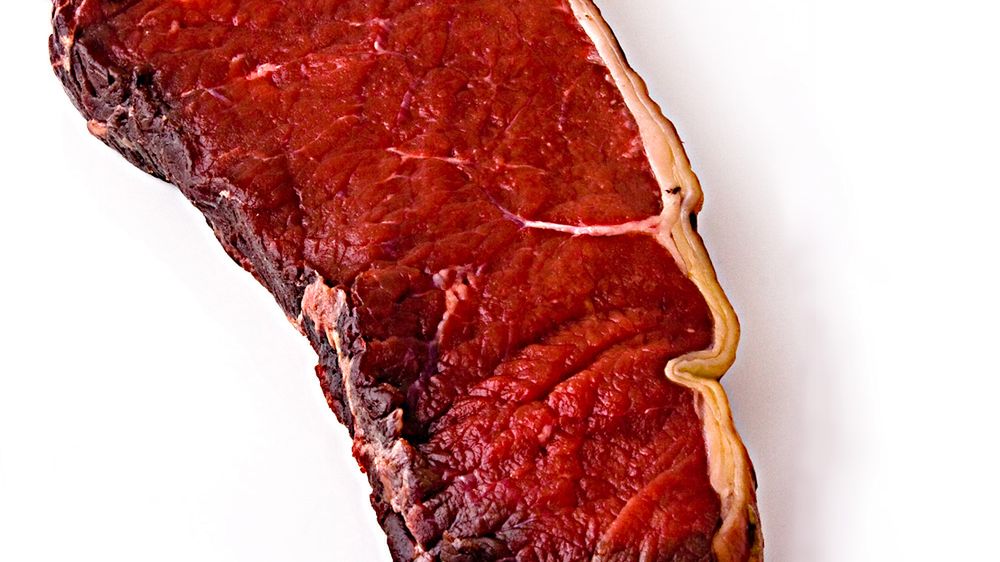 Surowe steki z polędwicy wołowej bez kości (samo mięso, III klasa mięsa)