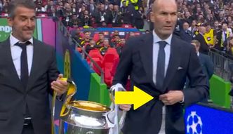 Zidane wyszedł przed finałem LM na murawę. Zwróć uwagę na jego marynarkę