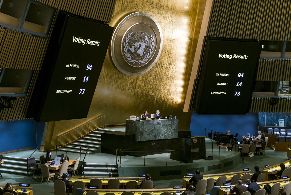 ONZ przyjęło rezolucję dot. reparacji dla Ukrainy. 14 krajów było przeciw