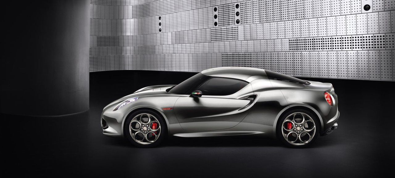 Produkcyjna Alfa Romeo 4C dopiero na NAIAS 2014?