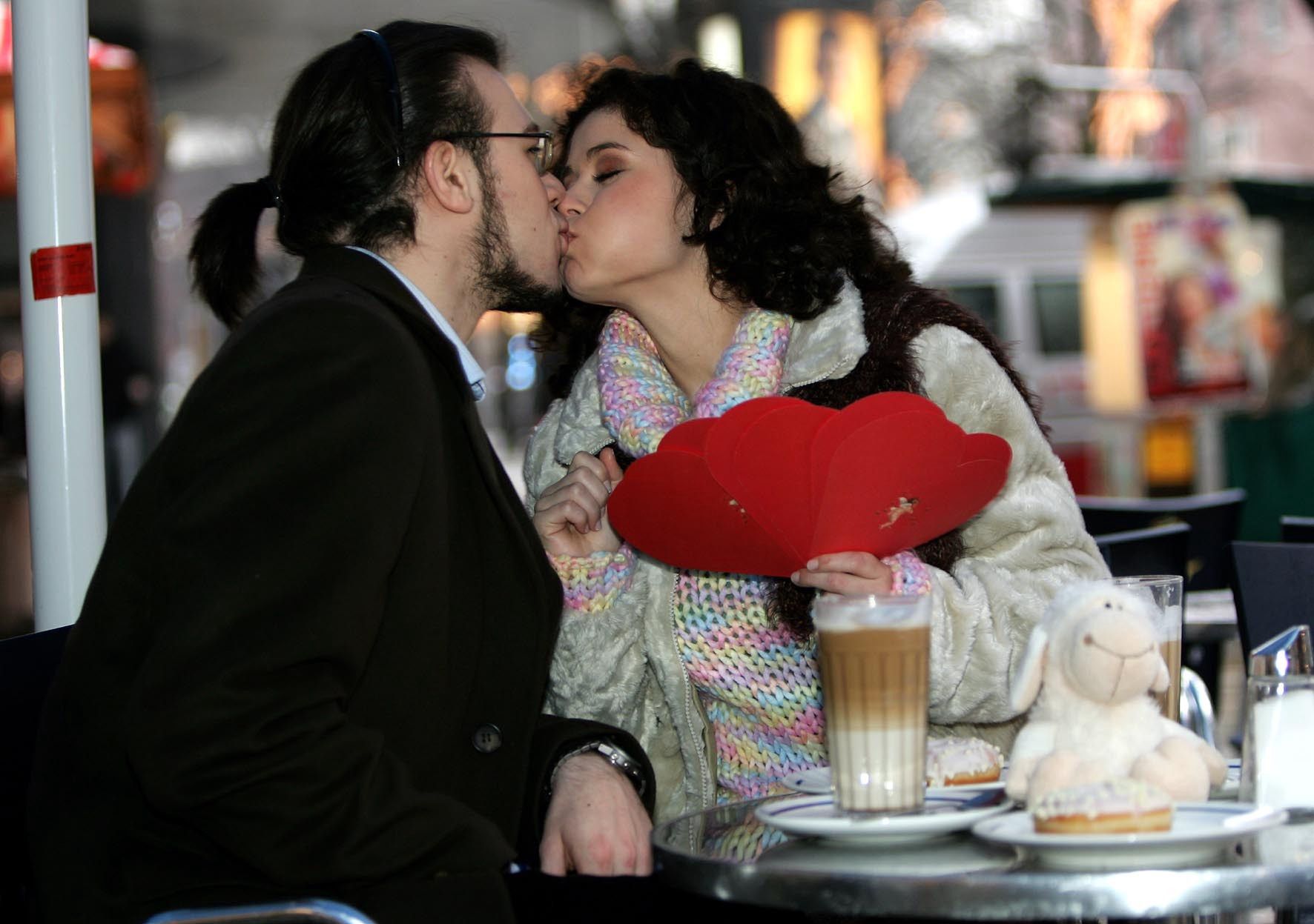 Katarzyna Cichopek z tajemniczym Mateuszem