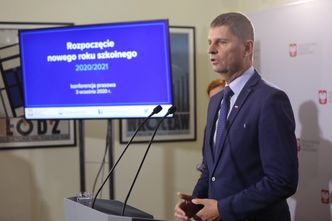 Mierzenie temperatury w szkołach. Minister odpowiada, co jeśli rodzic się nie zgadza