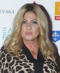 Beata Kozidrak pokazała salon. "Królowa" leży na kanapie