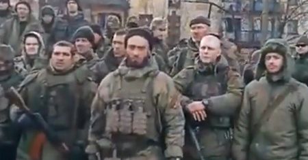 Są "uzbrojeni po zęby". Bunt Rosjan. Nie oddadzą broni