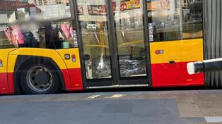 Kolejny pasażer zmarł w autobusie w Warszawie. Nie żyje 73-latek