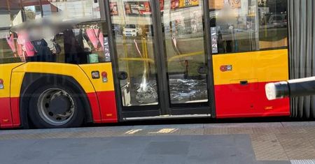 Kolejny pasażer zmarł w autobusie w Warszawie. Nie żyje 73-latek