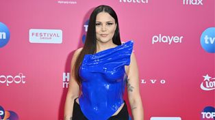 Dominika Gawęda skradła show na festiwalu w Sopocie. ODWAŻNA stylizacja wokalistki Blue Café zachwyciła widzów
