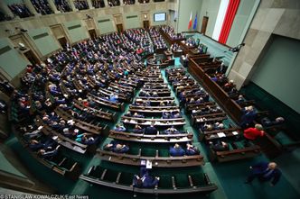 Pensje polityków 20 proc. w dół. Ucieszą się lobbyści