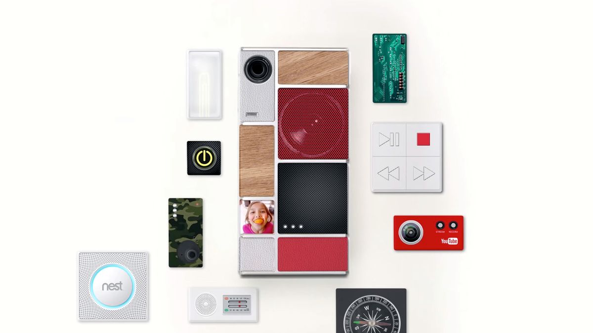 Moto X (2016) z modułami rozszerzającymi funkcjonalność 1