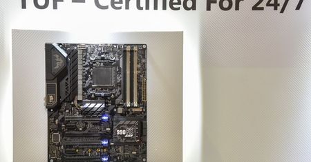 ASUS prezentuje trzecią rewizję wytrzymałej płyty Sabertooth 990FX