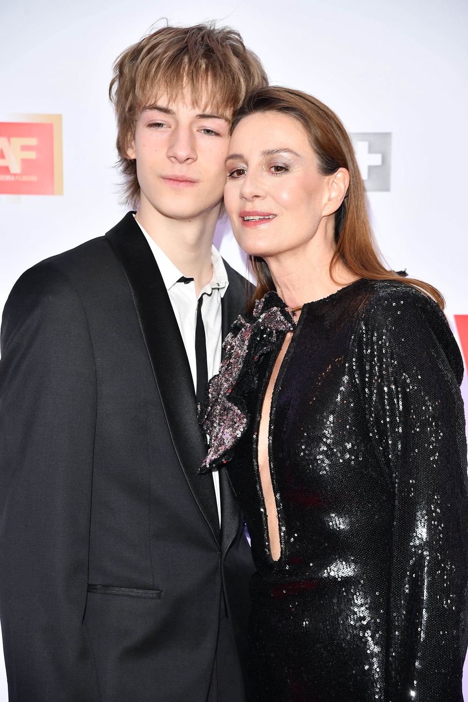 Maja Ostaszewska pojawiła się na Orłach w towarzystwie syna