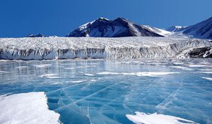 Rzeka o długości 460 km ukryta pod lodami Antarktydy