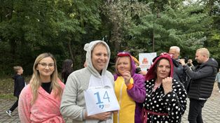Wieluń: Piąty bieg w piżamach. Przedszkolaki, uczniowie i dorośli pobiegli w szczytnym celu