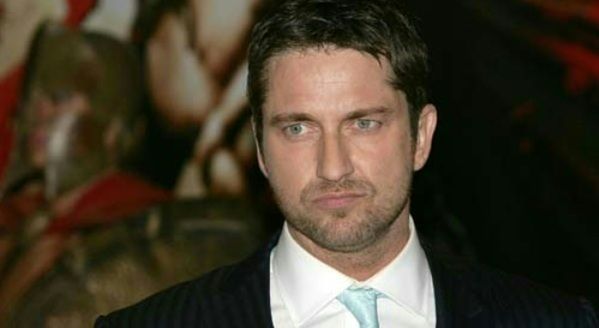 ''Olympus Has Fallen'': Gerard Butler na nowym pełnym akcji plakacie [foto]