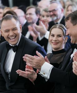 Unikalna chwila. Serdeczna relacja między Nawrockim a Sikorskim