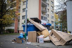 Zbyt drogi wywóz śmieci. Warszawiacy się skarżą