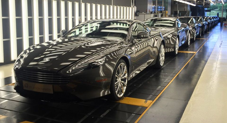 Aston Martin żegna się z DB9: ostatnie 9 sztuk opuściło fabrykę