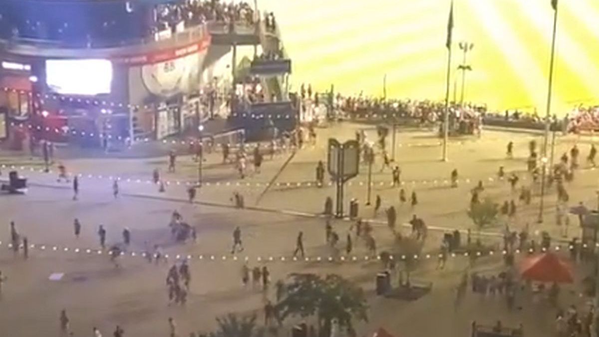 Fani uciekają ze stadionu Nationals Park