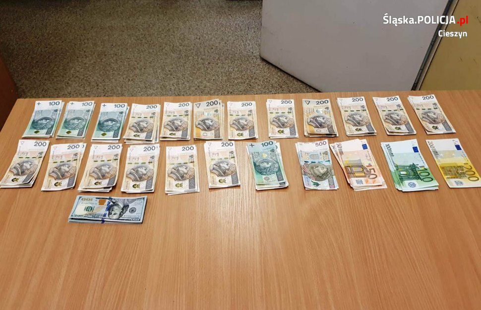 Cieszyn. Padła ofiarą oszustów, przekazała im 31 tys zł