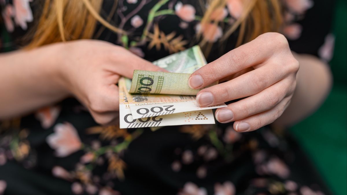 Wypłaty 800 plus w grudniu. ZUS zmienia terminy