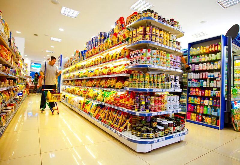 Szantażysta grozi zatruciem żywności w supermarketach. Niemiecka policja: sprawca pozbawiony skrupułów
