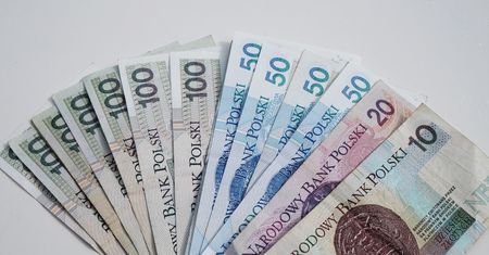 Dopłacą do 800 plus! Ponad 300 zł ekstra, wnioski od 1 marca