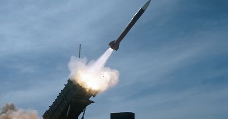 Alarm w Arabii Saudyjskiej. Grecki Patriot przechwycił pociski Huti