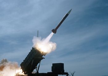 Alarm w Arabii Saudyjskiej. Grecki Patriot przechwycił pociski Huti