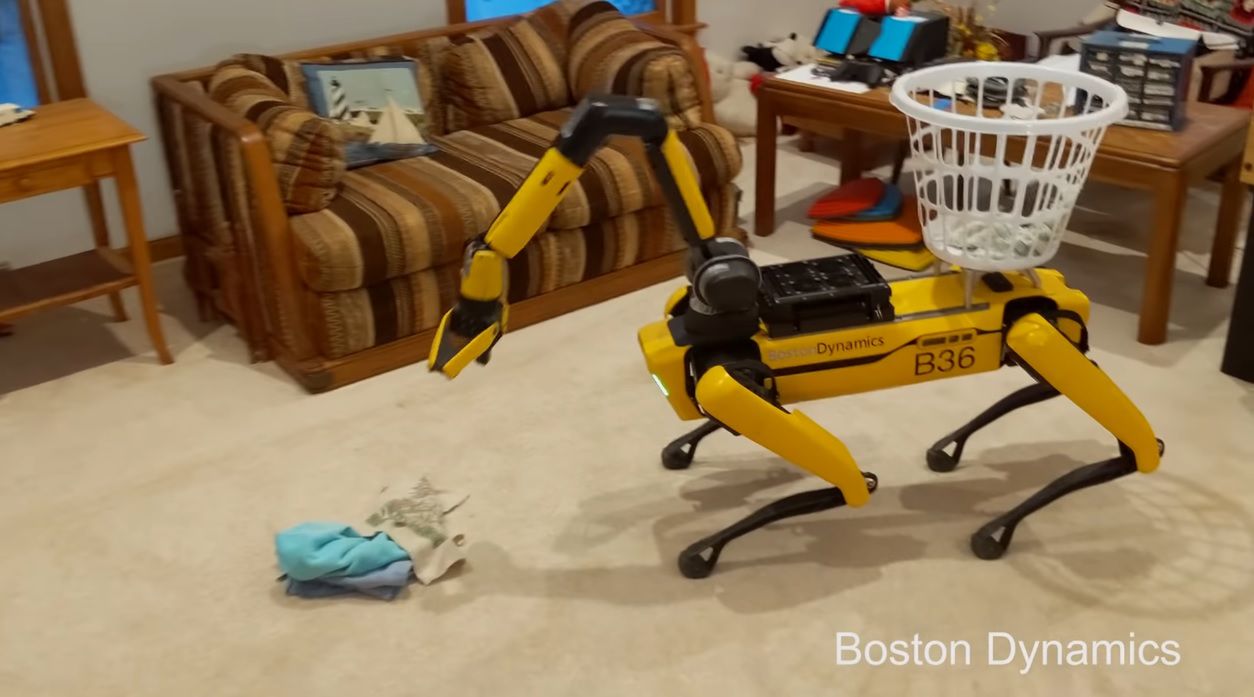 Robot-pies od Boston Dynamics ma nową umiejętności. Sadzi, sprząta i przeraża siłą