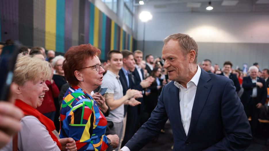 Donald Tusk licytuje się z PiS? Zdania są podzielone
