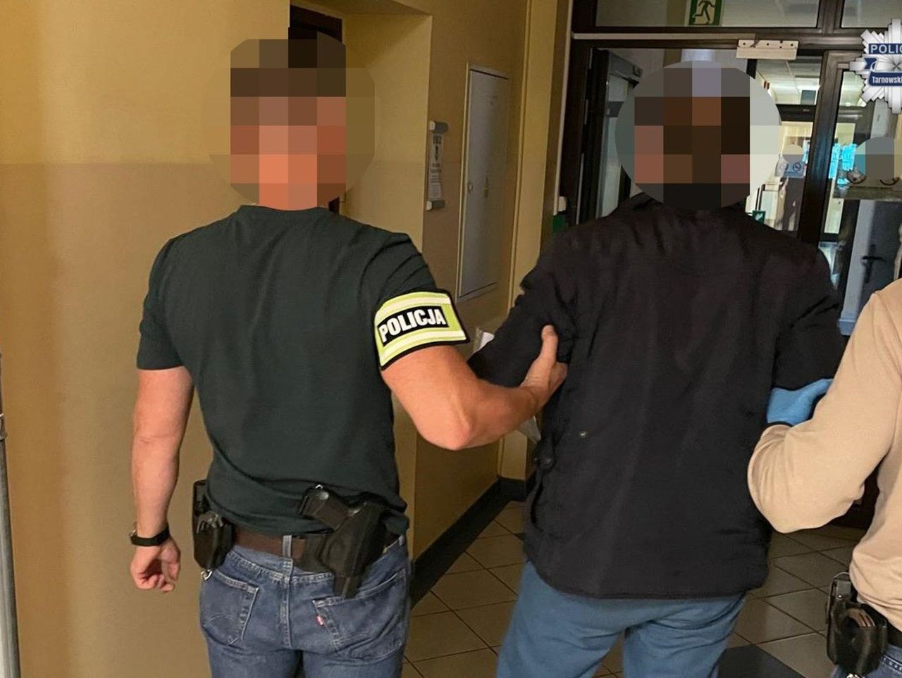 Śledził 20-latkę i zaatakował ją. Krzyki kobiety usłyszał jej partner