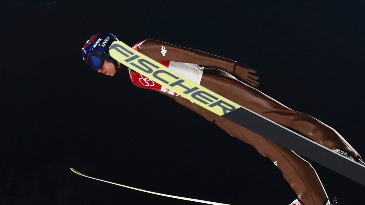 PAP/EPA / DIEGO AZUBEL / Na zdjęciu: Kamil Stoch