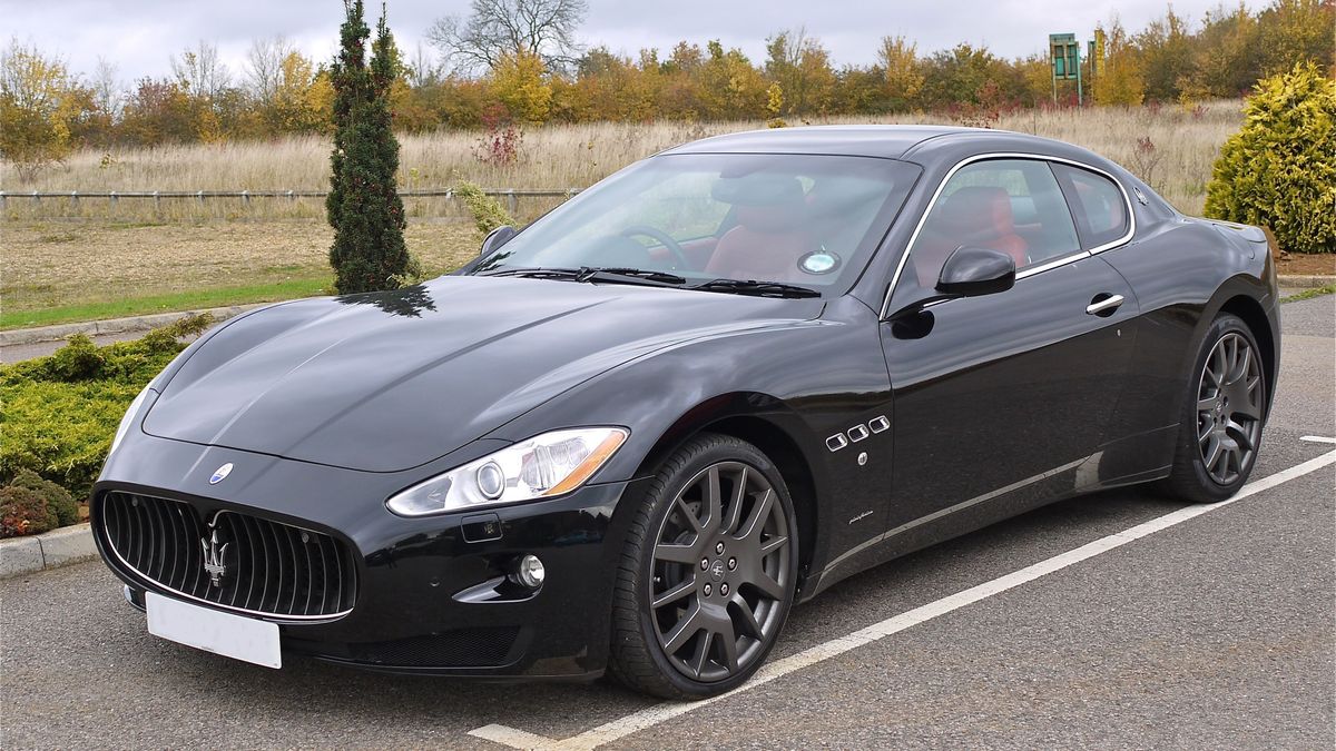 25-latek pędził Maserati (zdjęcie ilustracyjne)