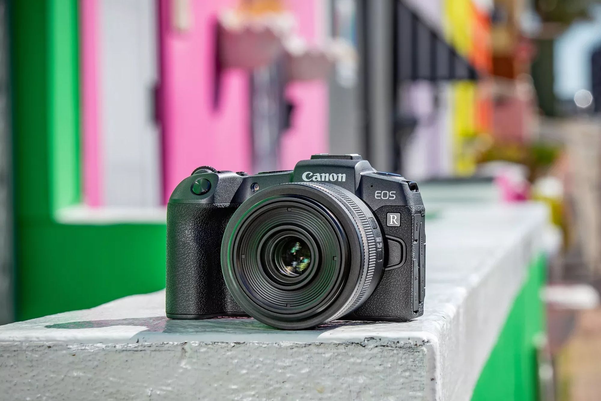 Bezlusterkowce Canon. Najlepsze aparaty bezlusterkowe japońskiego producenta 20