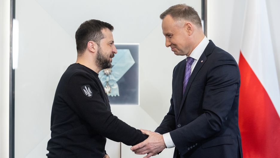 Wołodymyr Zelenski poinformował, że w niedzielę wieczorem rozmawiał z Andrzejem Dudą