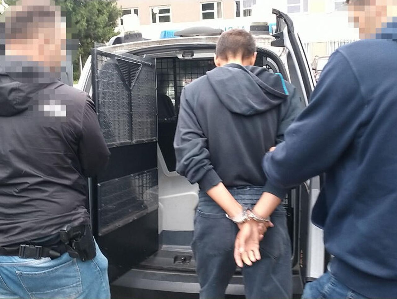 Warszawa: Zrywał biżuterię kobietom. 45-letni złodziej zatrzymany