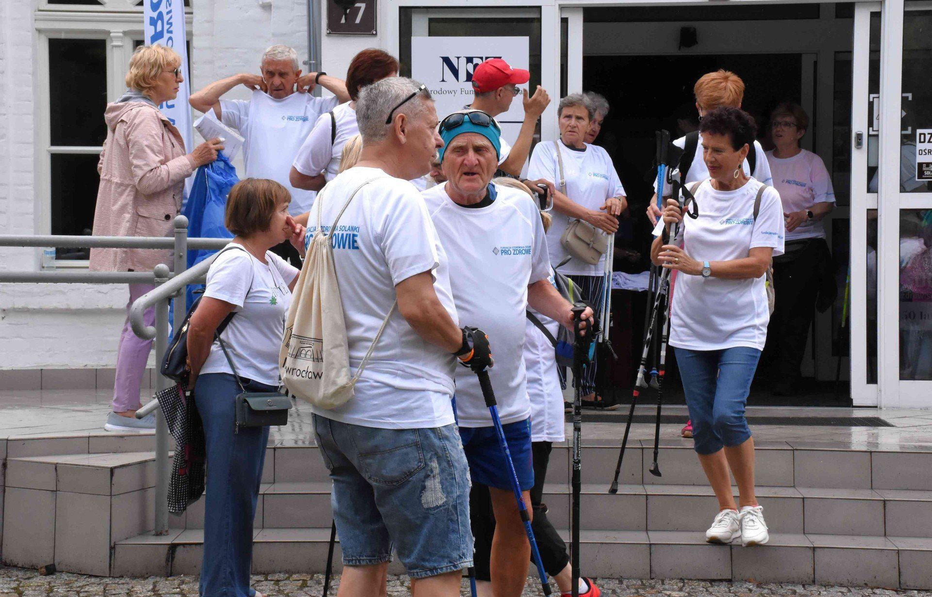 Spacer nordic walking po Solankach z Fundacją Uzdrowisko Solanki Pro Zdrowie w Inowrocławiu
