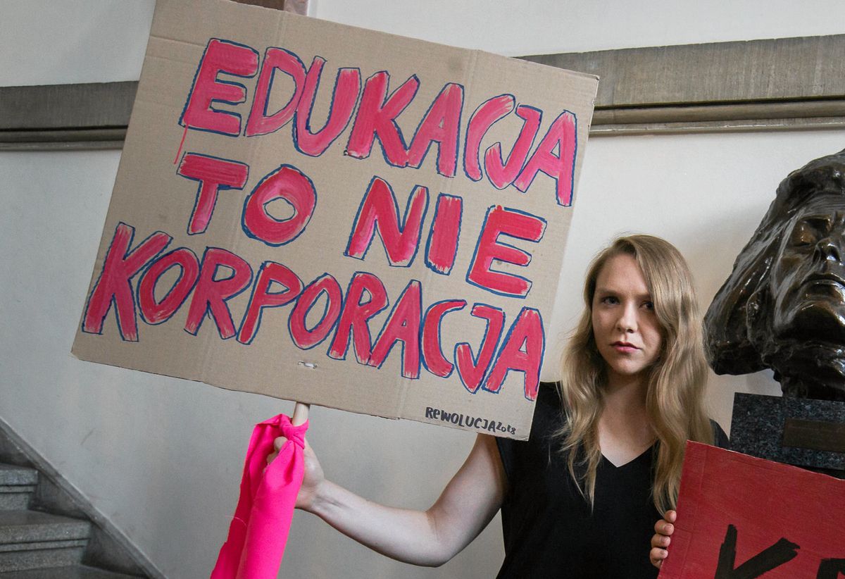 Maja Staśko protestowała przeciwko spotkaniu z Polańskim w Łódzkiej Szkole Filmowej. Władze uczelni wezwały policję