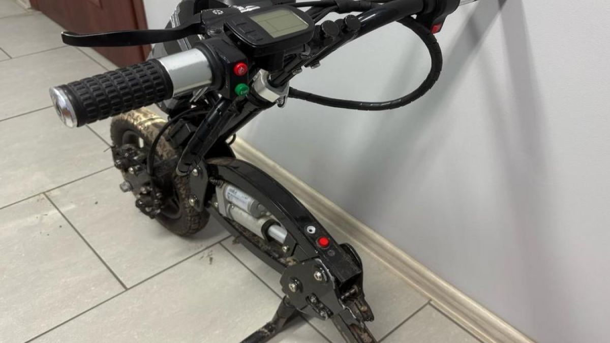 74-latek okradł niepełnosprawnego mężczyznę