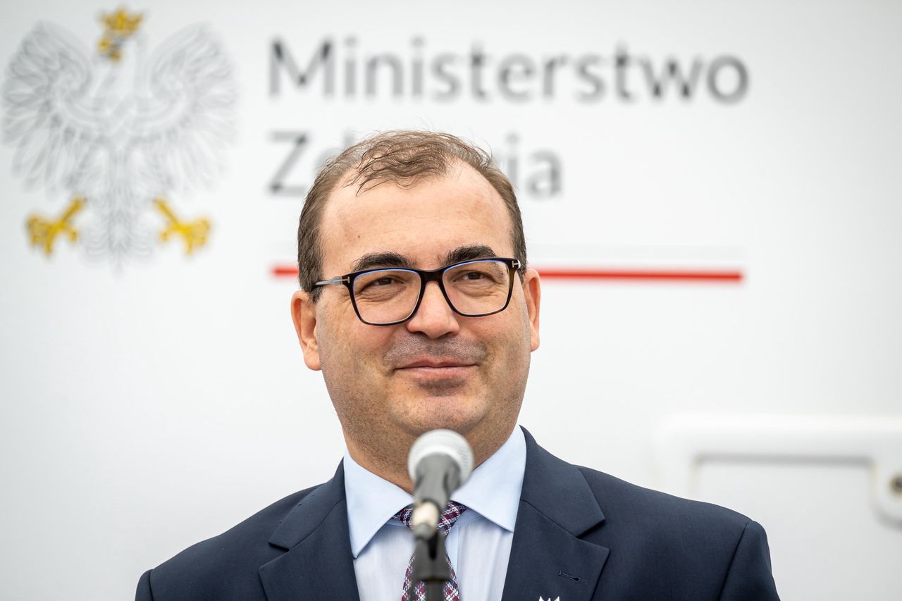 Andrzej Jaworski jest prezesem PZU Zdrowie. Dzięki wysokim zarobkom stać na go promowanie się w ramach kampanii referendalnej