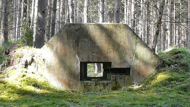 Typowy dla Pozycji Pilskiej schron MG-Schartenstand D "Heinrich"