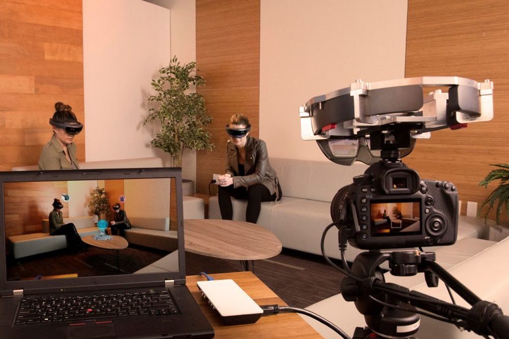 Spectator view pozwoli na oglądanie „hologramów” bez gogli Microsoft HoloLens