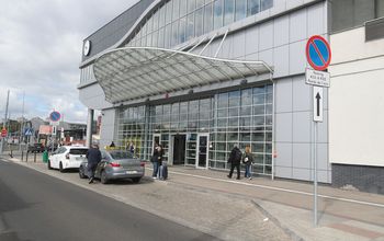 Szczecin. Niekończące się problemy z postojem pod Dworcem Głównym
