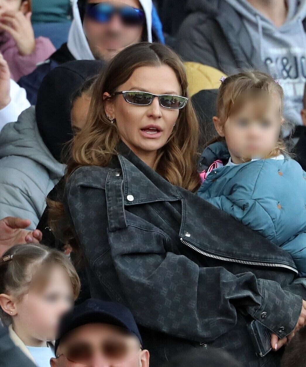 Anna Lewandowska kibicuje Robertowi w towarzystwie córek