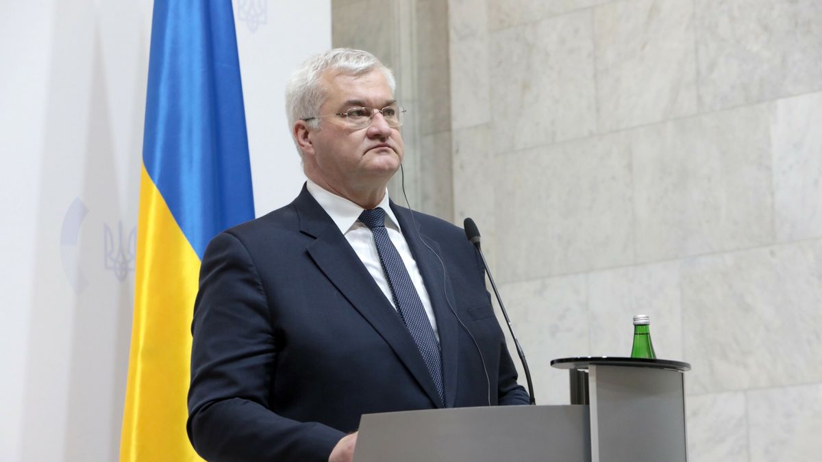 Szef MSZ Ukrainy odpowiada na zarzuty Węgrów